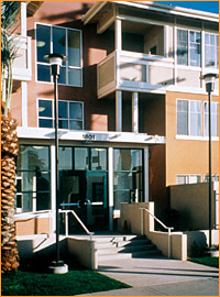 Adams Congress Apartments